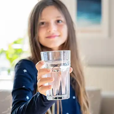 Reverse osmosis system for water filtration